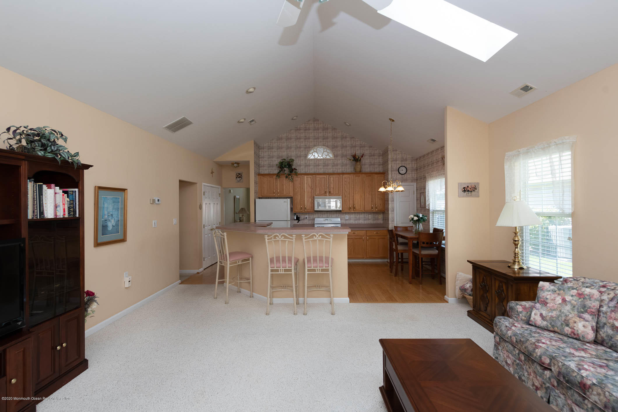 67 Drayton Road Manchester Township, NJ 08759 - Photo 14 of 31 FAMILY ROOM/KITCHEN