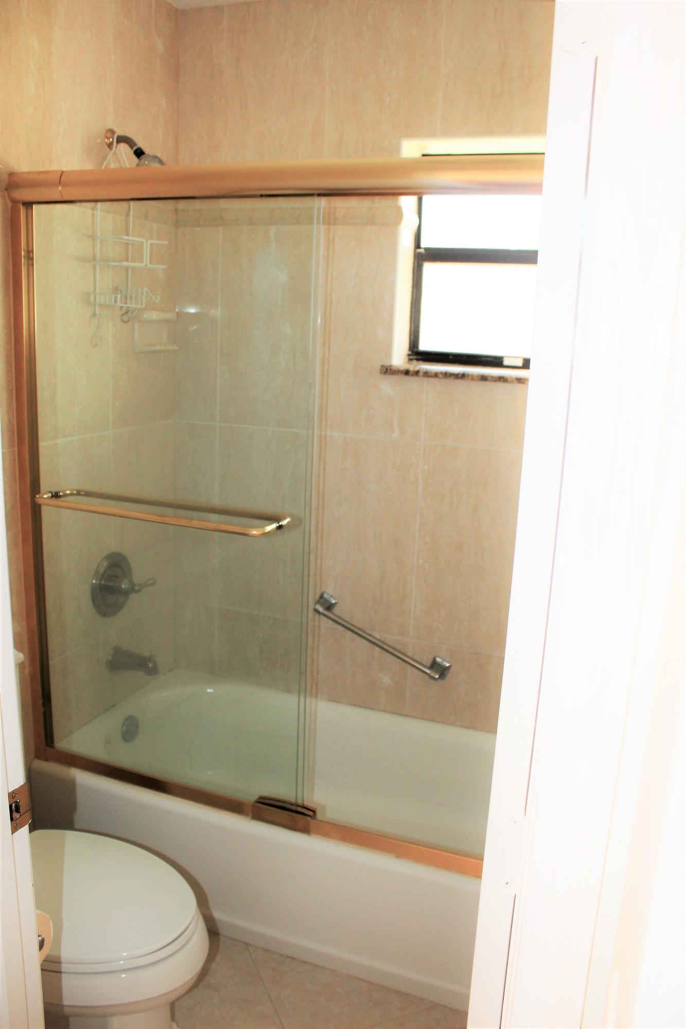 4595 Laurel Tree Road, Unit B Boynton Beach, FL 33436 - Photo 14 of 31 Master Bathroom