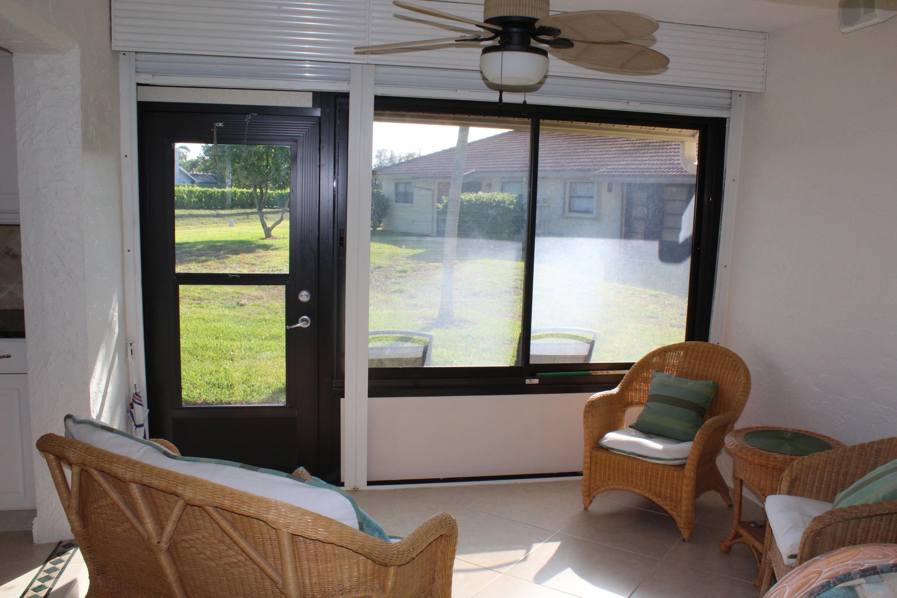 4595 Laurel Tree Road, Unit B Boynton Beach, FL 33436 - Photo 20 of 31 Florida Room