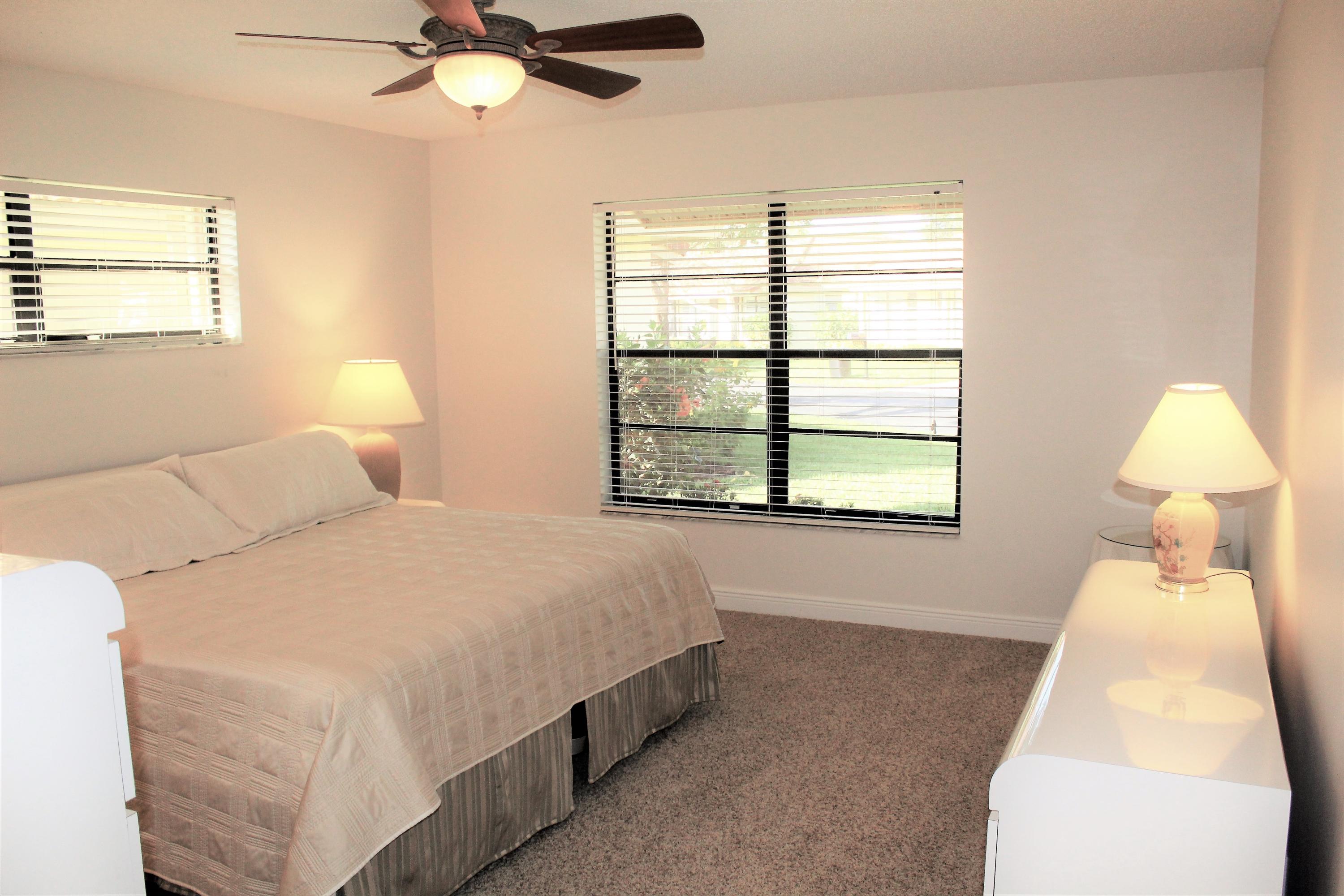 4595 Laurel Tree Road, Unit B Boynton Beach, FL 33436 - Photo 10 of 31 Master Bedroom