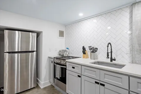 $999,000 | 807 East Edenton Street, Raleigh, NC 27601