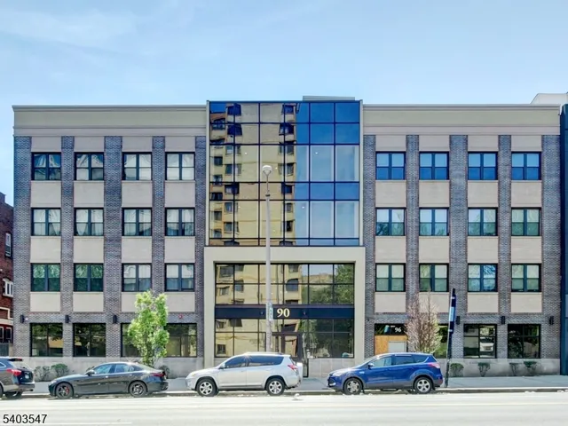 $335,000 | 90 Clinton Avenue, Unit 204, Newark, NJ 07114