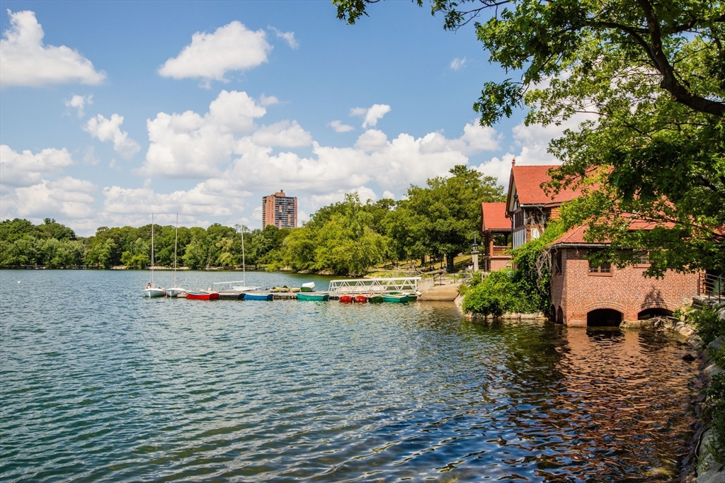 804 Centre Street, Unit 104 Boston, MA 02130 - Photo 30 of 32 a view of lake