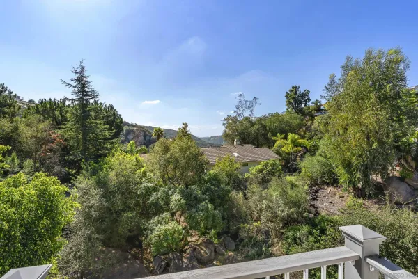 $950,000 | 28328 Kettering Lane, Escondido, CA 92026