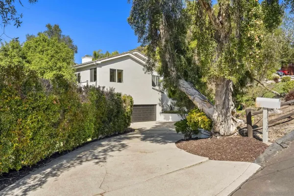 $950,000 | 28328 Kettering Lane, Escondido, CA 92026
