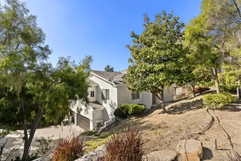 $1,050,000 | 28328 Kettering Lane, Escondido, CA 92026