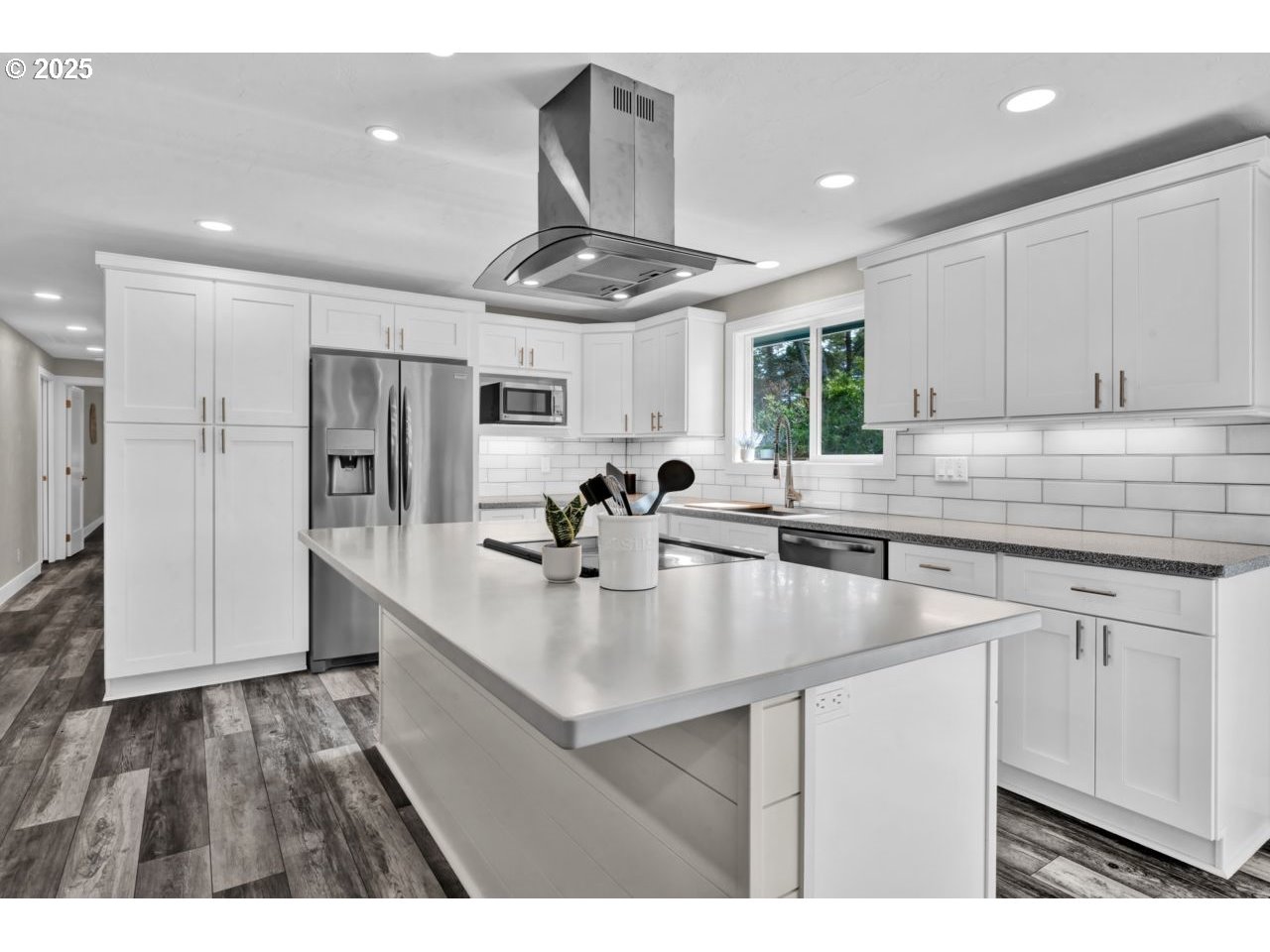 2034 45th Court Florence, OR 97439 - Photo 14 of 42