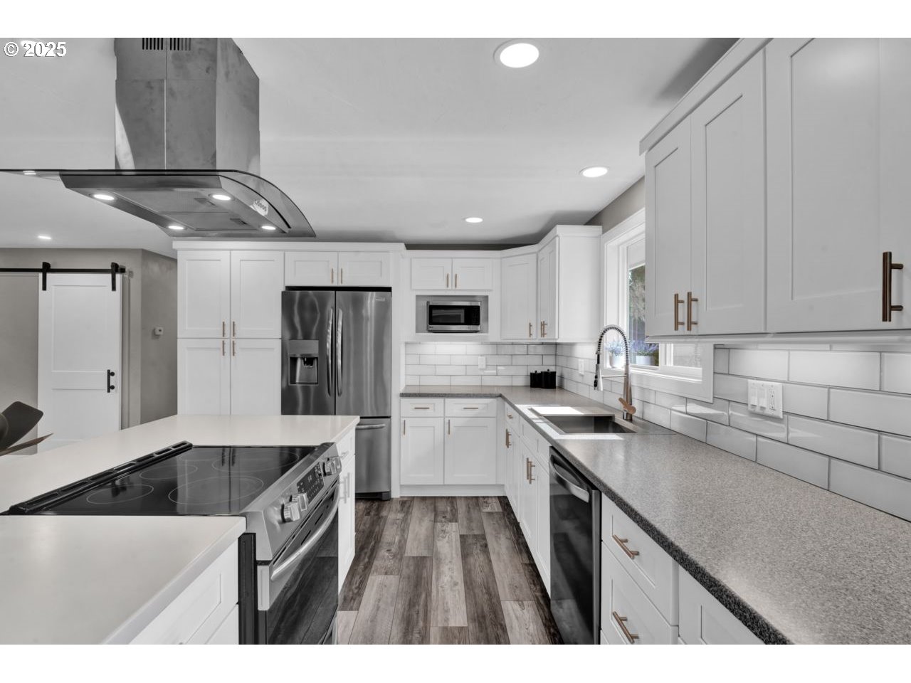 2034 45th Court Florence, OR 97439 - Photo 15 of 42