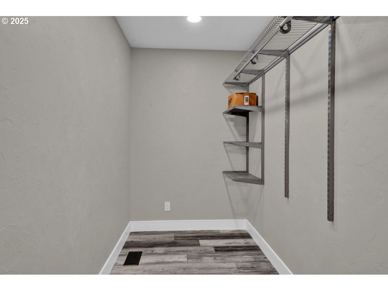 2034 45th Court Florence, OR 97439 - Photo 24 of 42