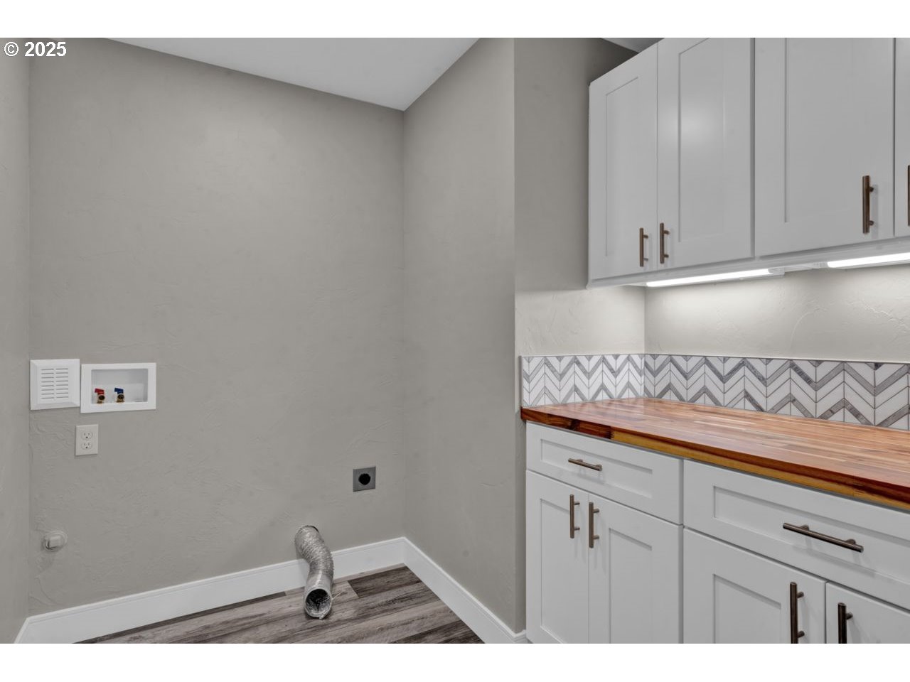 2034 45th Court Florence, OR 97439 - Photo 25 of 42