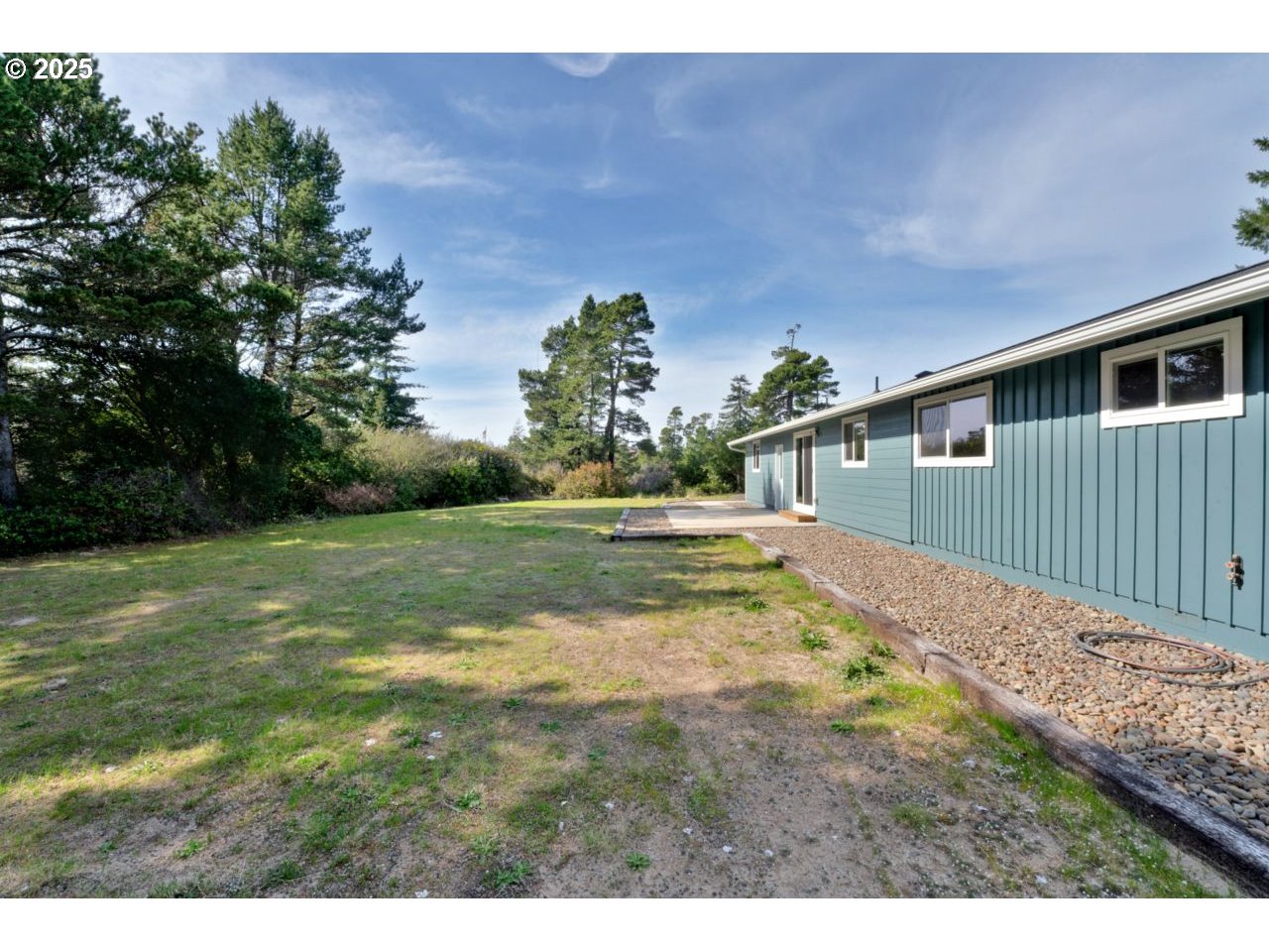 2034 45th Court Florence, OR 97439 - Photo 38 of 42