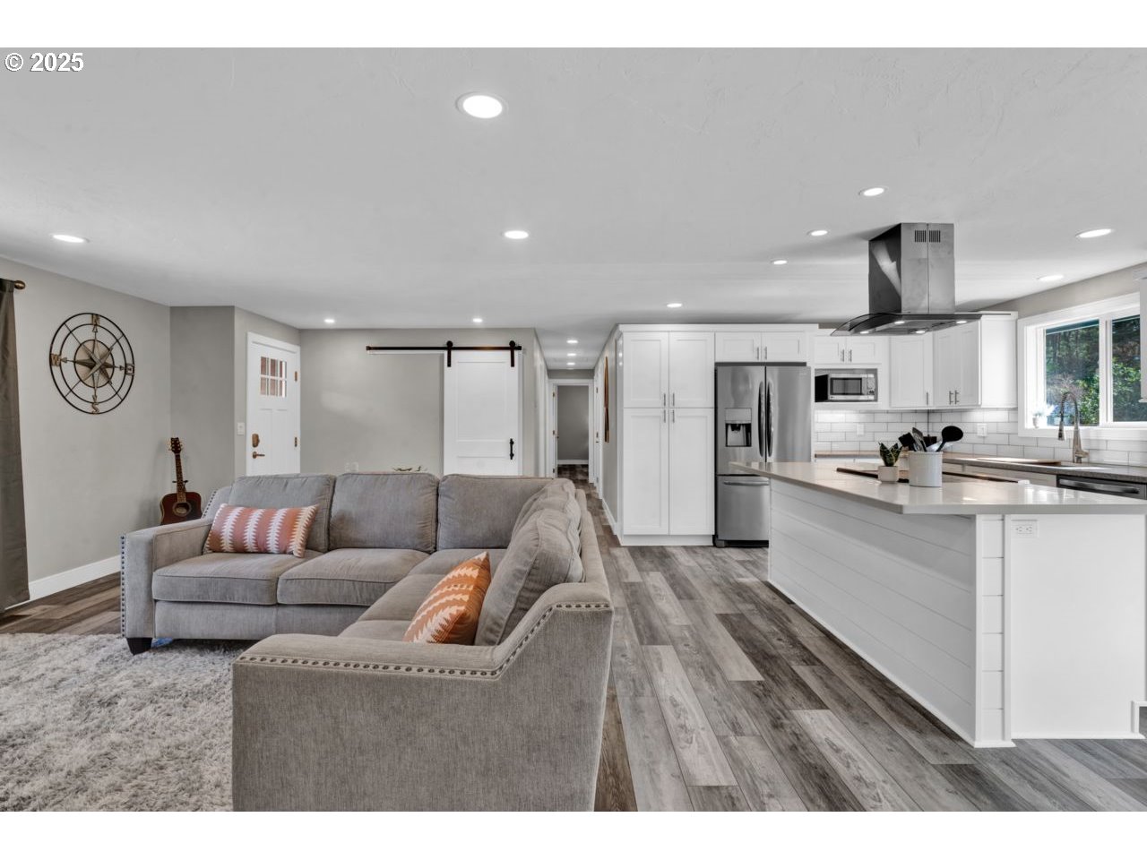 2034 45th Court Florence, OR 97439 - Photo 9 of 42