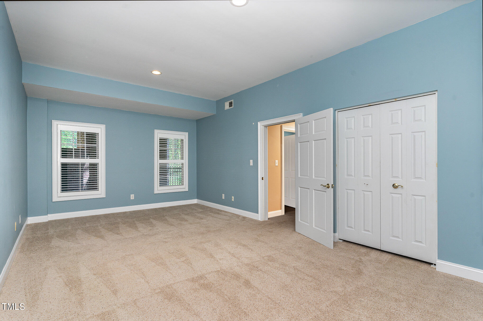 3737 Hope Valley Road Durham, NC 27707 - Photo 37 of 58 a view of an empty room with a window