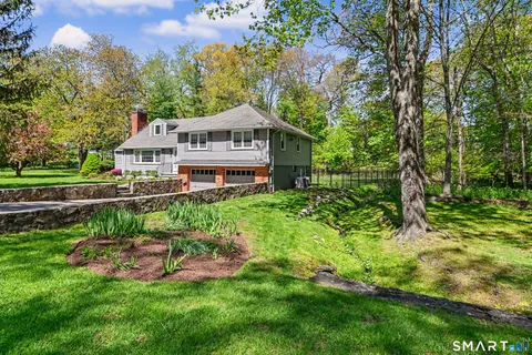 $1,495,000 | 190 West Lane, Stamford, CT 06905
