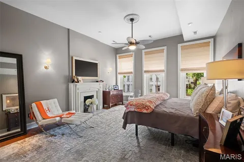 $754,900 | 1911 Hickory Street, St. Louis, MO 63104