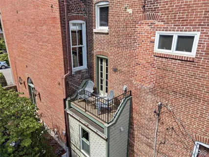 $754,900 | 1911 Hickory Street, St. Louis, MO 63104