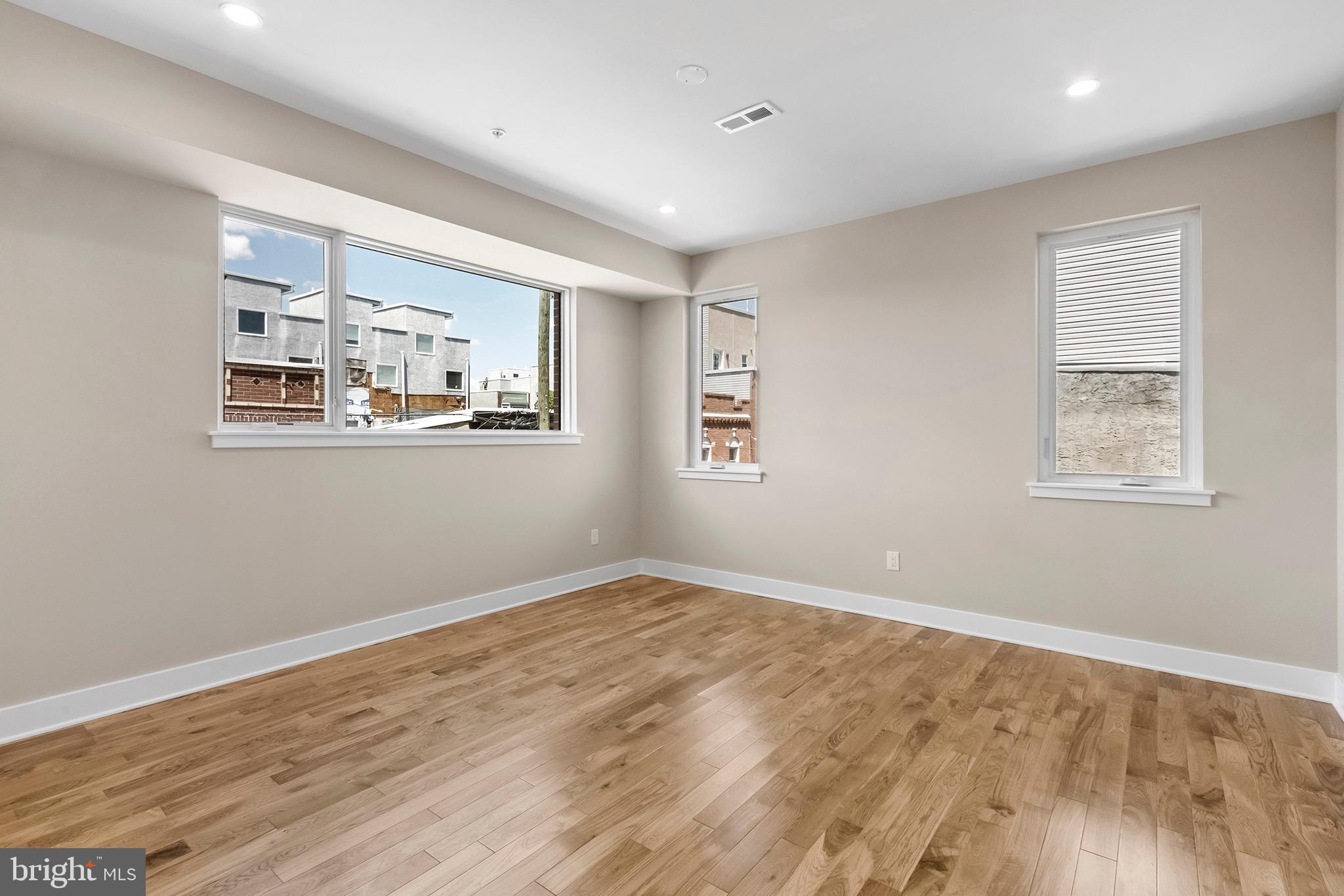 1813 Tasker Street Philadelphia, PA 19145 - Photo 14 of 30