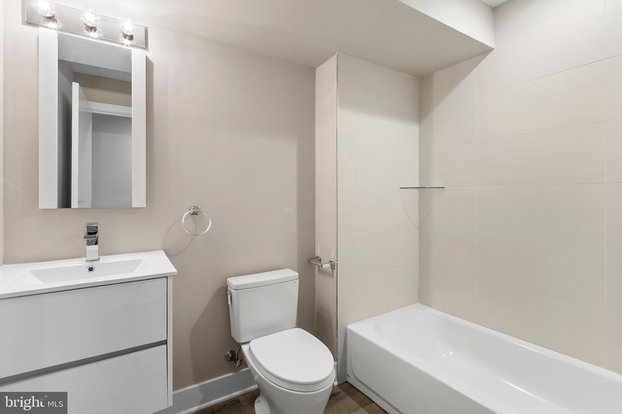 1813 Tasker Street Philadelphia, PA 19145 - Photo 29 of 30
