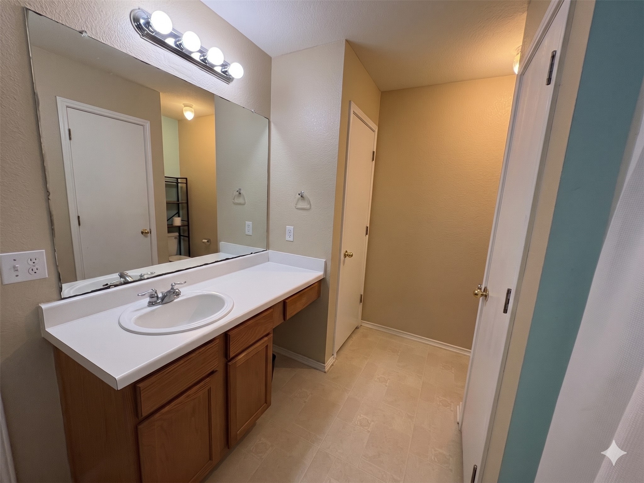 323 Precipice Way Georgetown, TX 78626 - Photo 8 of 13 Photos have been virtually staged and altered.