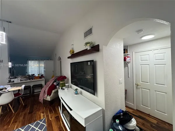 $384,900 | 2633 Southwest 187th Avenue, Miramar, FL 33029