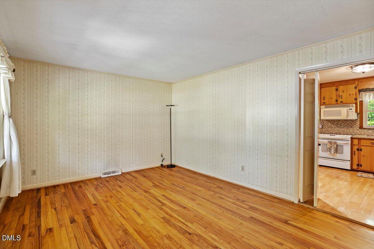 1314 Carpenter Fletcher Road Durham, NC 27713 - Photo 4 of 29