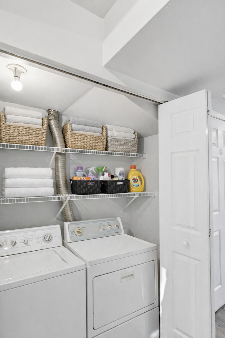 1215 Robin Drive Carol Stream, IL 60188 - Photo 13 of 25