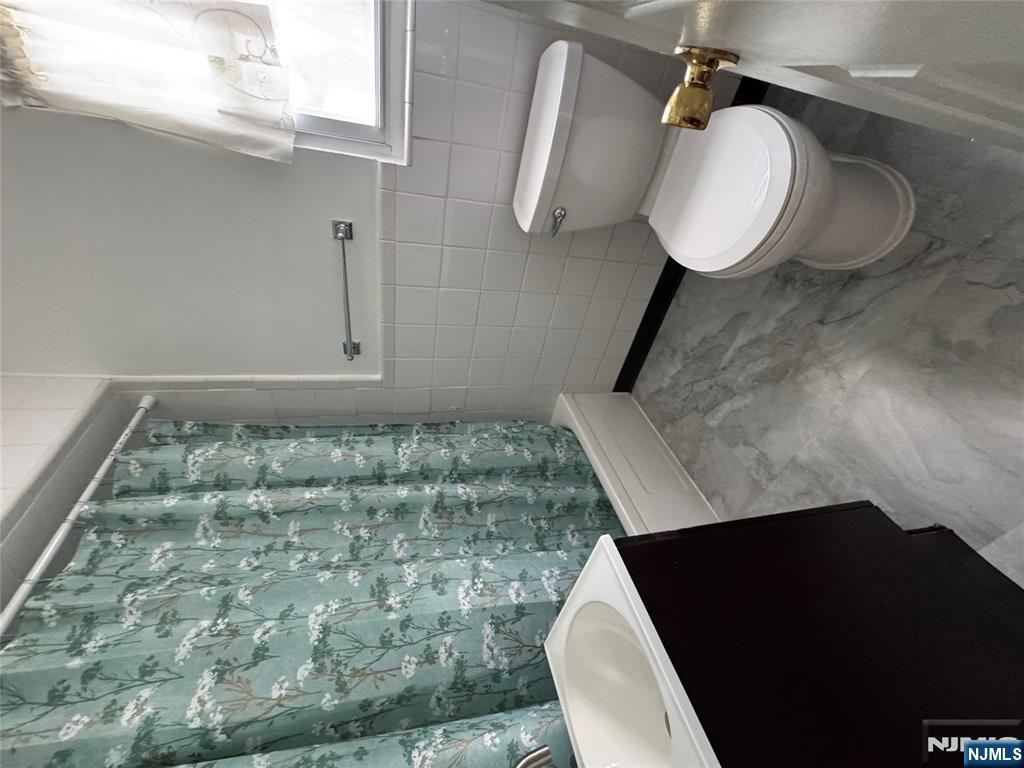 10 Engle Street, Unit 1 Tenafly, NJ 07670 - Photo 6 of 9