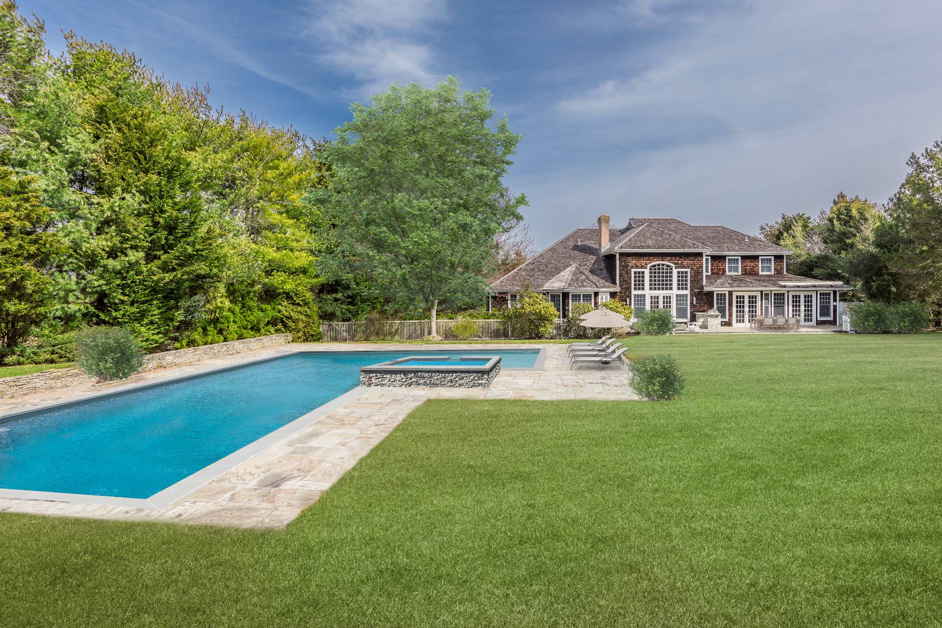 a view of a house with a big yard