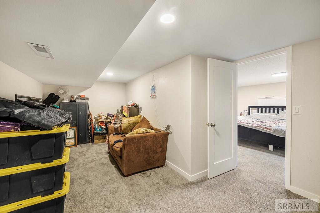 2850 Teton Street Ammon, ID 83406 - Photo 18 of 24