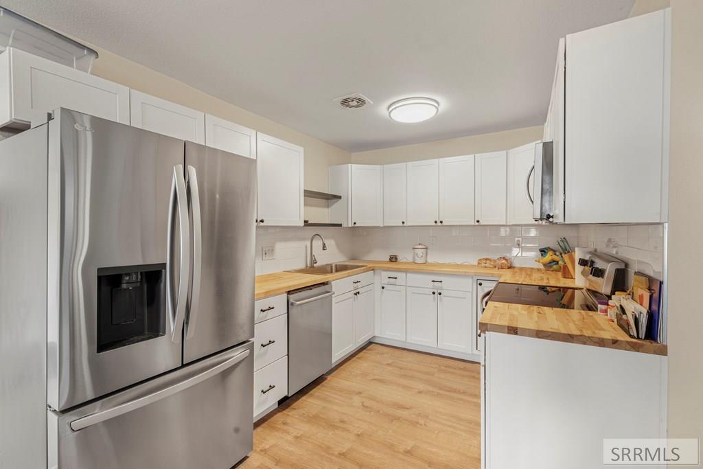 2850 Teton Street Ammon, ID 83406 - Photo 6 of 24