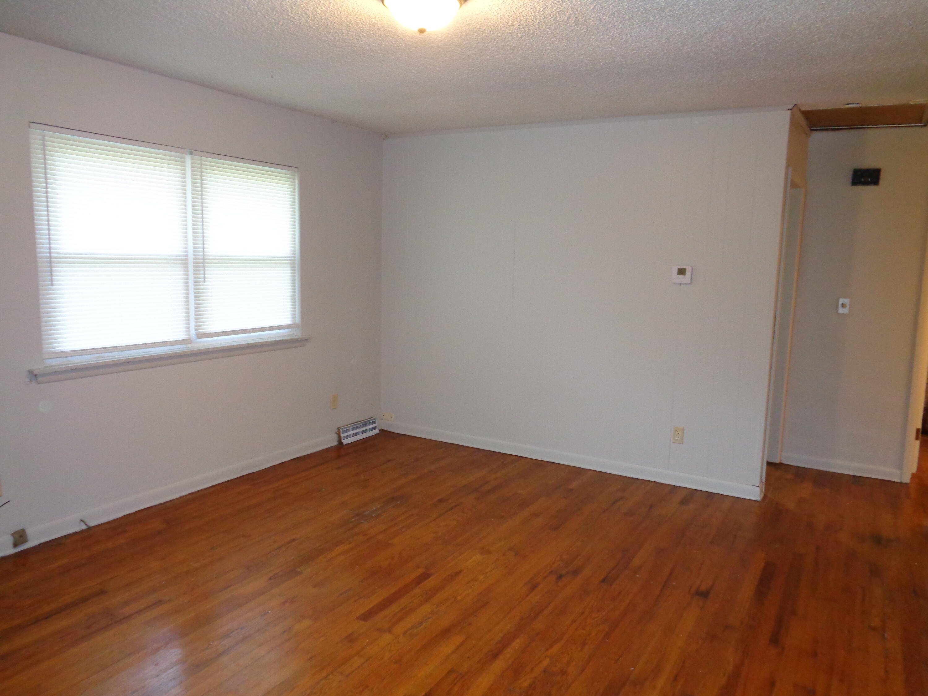 1200 West Atlantic Street Springfield, MO 65803 - Photo 9 of 15 DSC01397