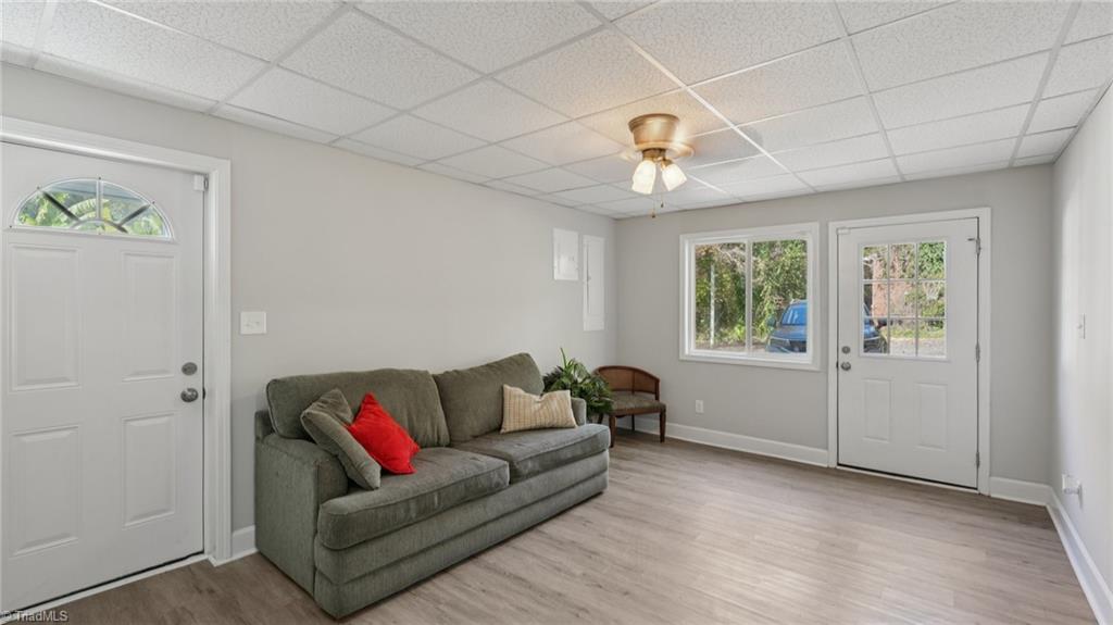 1608 Sharon Road Winston-Salem, NC 27103 - Photo 9 of 45 Gallery Image 9