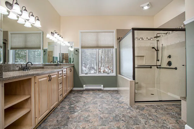 $625,000 | 15685 Kesselwood Trail, Marshall, MI 49068