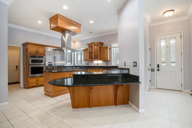 $625,000 | 15685 Kesselwood Trail, Marshall, MI 49068