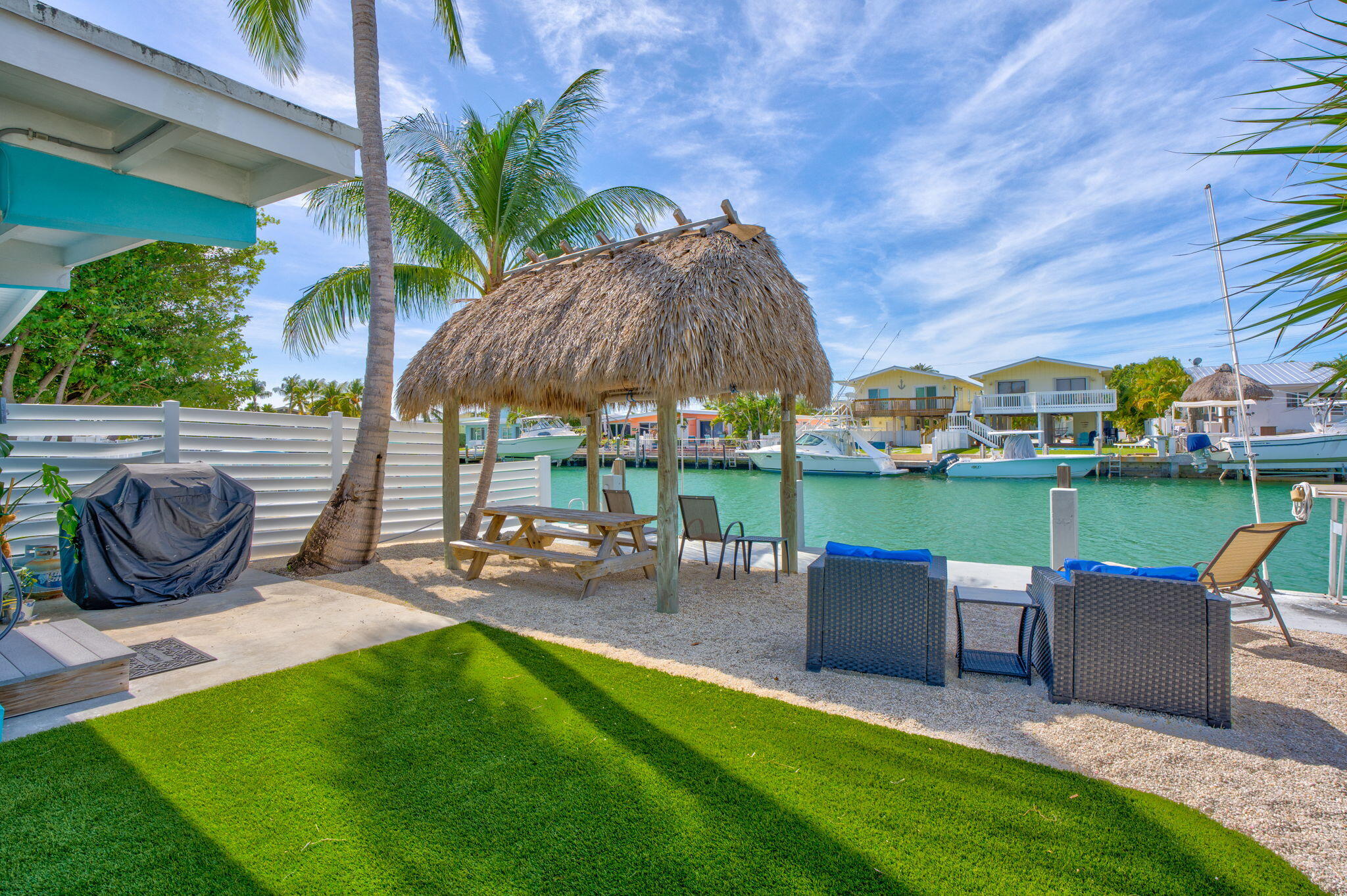 471 9th Street Key Colony Beach, FL 33051 - Photo 4 of 39 471 9th St