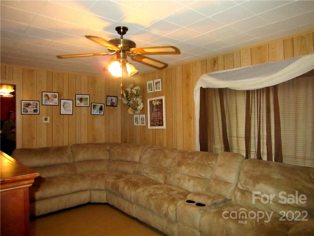 1243 Howard Gap Loop Road Flat Rock, NC 28731 - Photo 13 of 23 Gallery Image 13