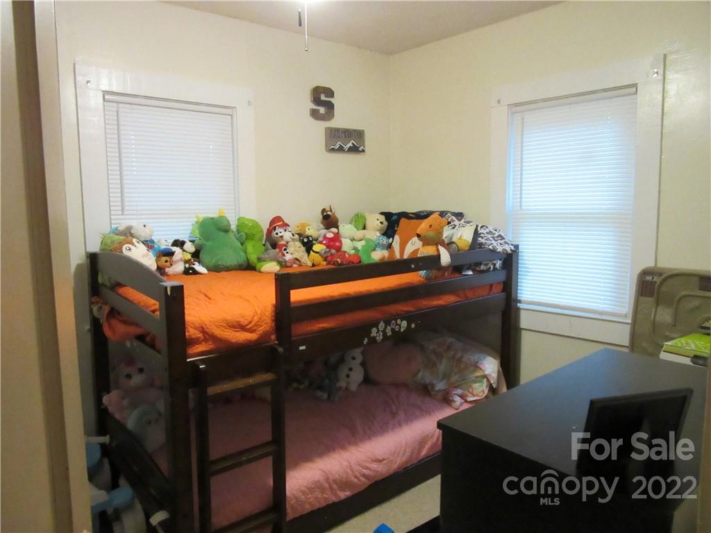 1243 Howard Gap Loop Road Flat Rock, NC 28731 - Photo 14 of 23 Gallery Image 14