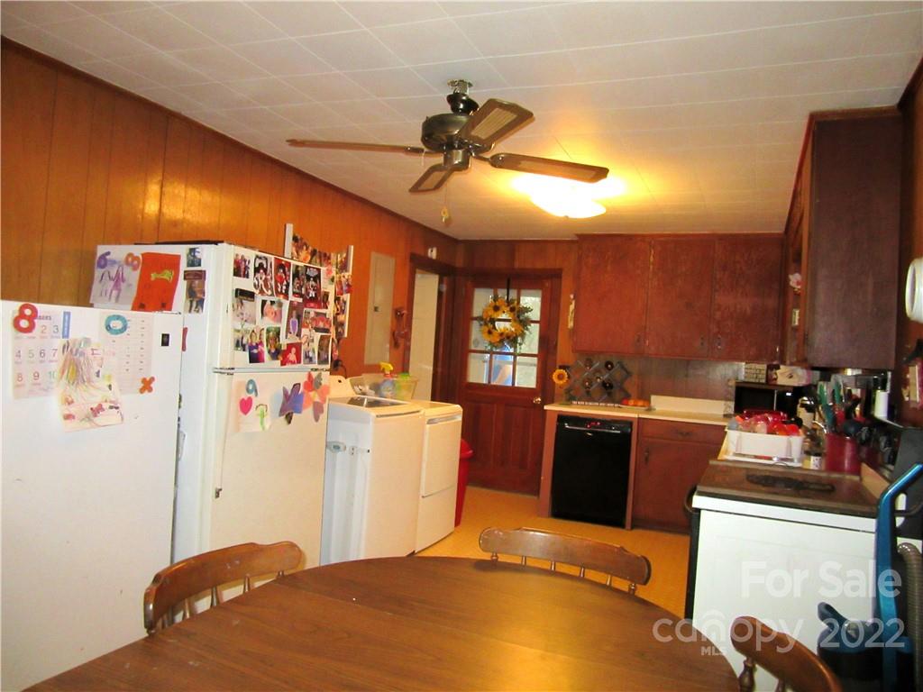 1243 Howard Gap Loop Road Flat Rock, NC 28731 - Photo 20 of 23 Gallery Image 20