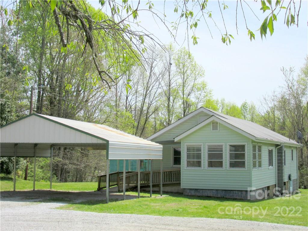 1243 Howard Gap Loop Road Flat Rock, NC 28731 - Photo 2 of 23 Gallery Image 2