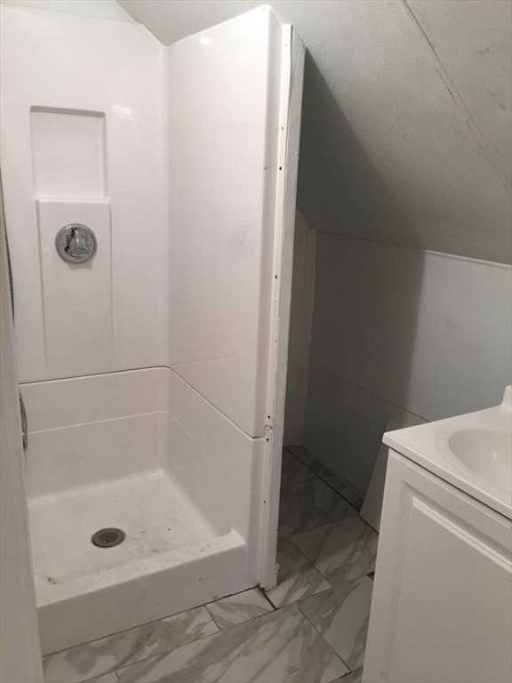 21 Pleasant Street, Unit 3 Upton, MA 01568 - Photo 15 of 17