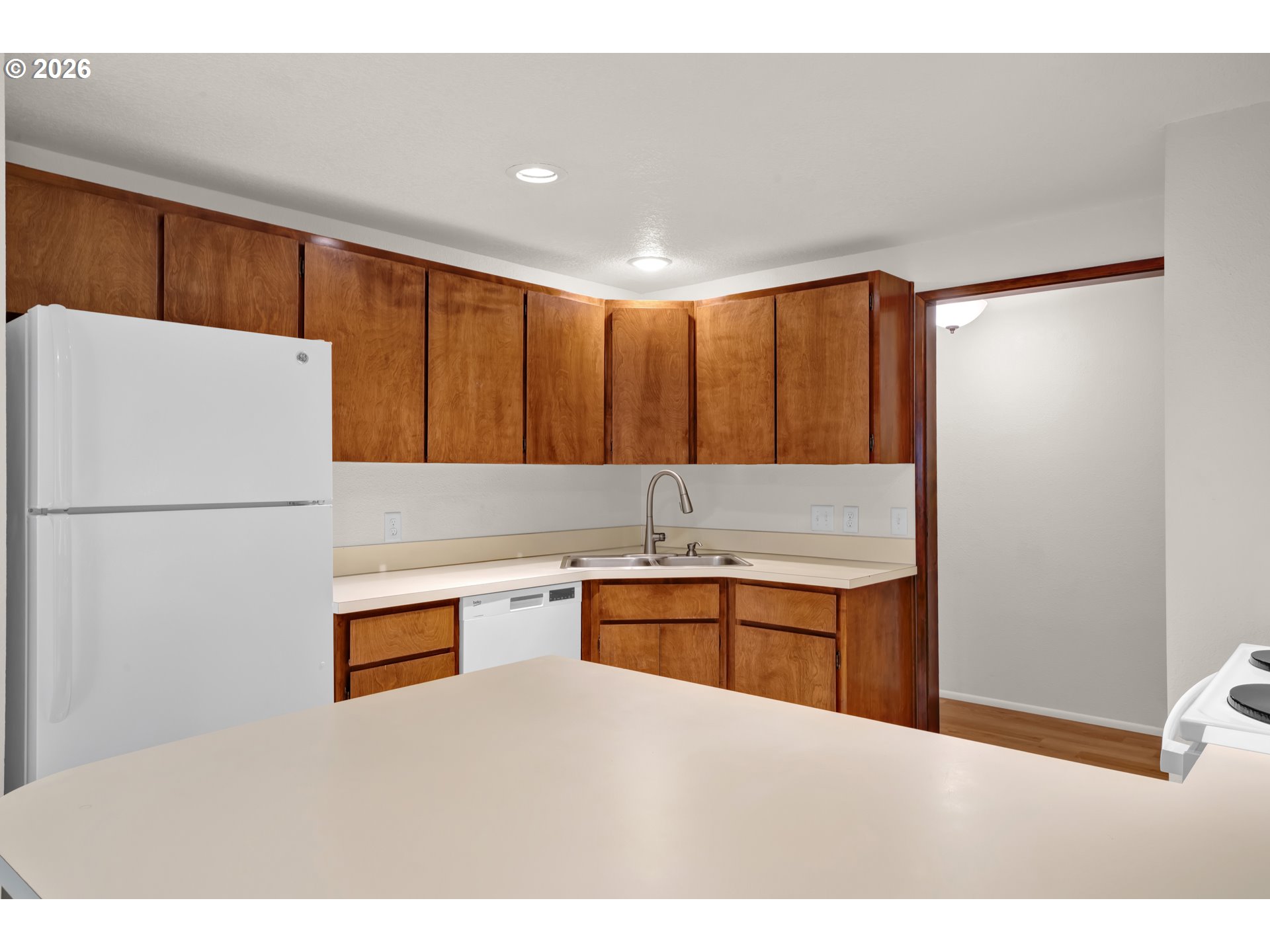 4017 Dillard Road Eugene, OR 97405 - Photo 11 of 37