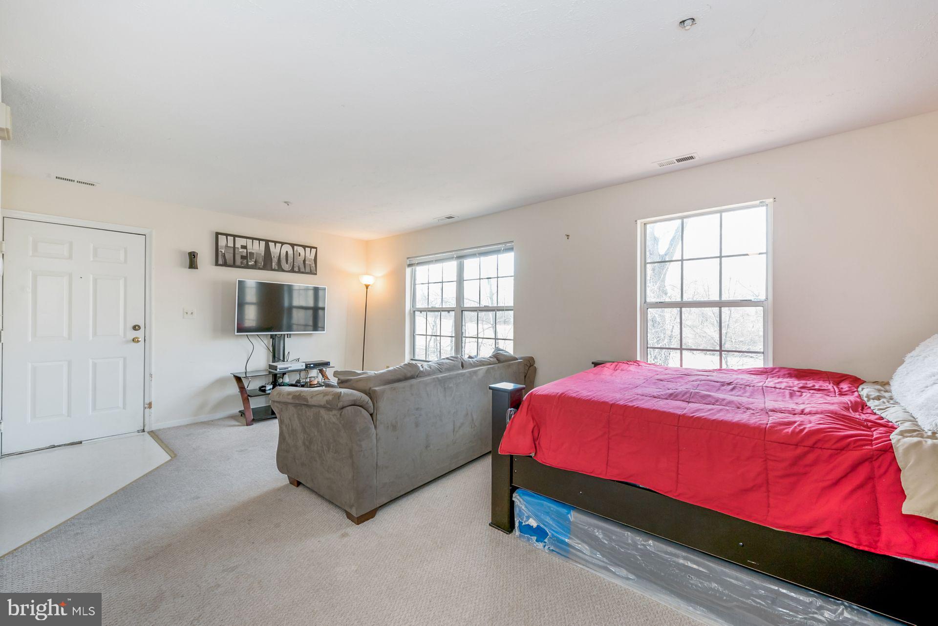 433 Brickhouse Road Princeton, NJ 08540 - Photo 5 of 9