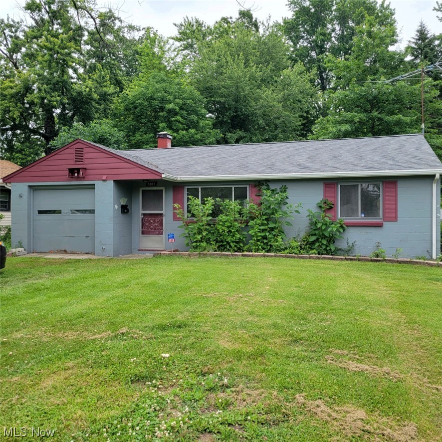 5803 Lake Road Mentor, OH 44060 - Photo 1 of 13 House with one car attached garage