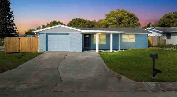 $319,900 | 2705 Gardner Place, Holiday, FL 34691