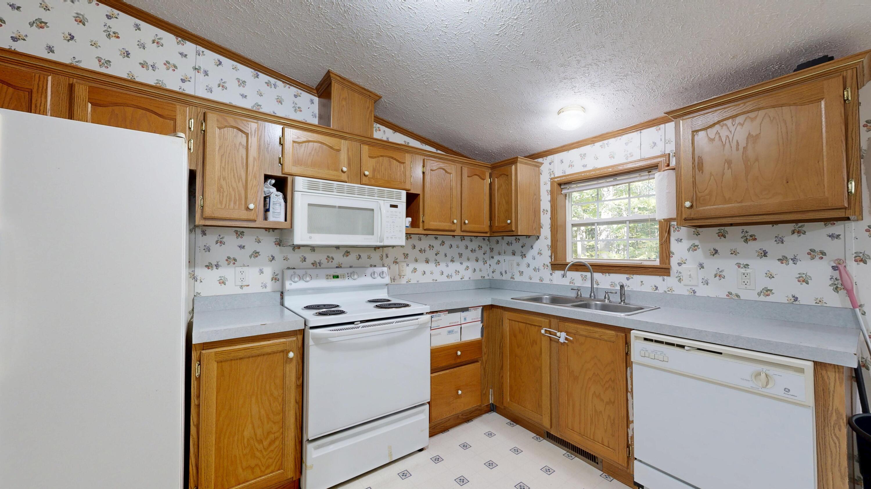 105 Whippoorwill Road Litchfield, ME 04350 - Photo 8 of 40 105-Whippoorwill-Road-10032025_082525