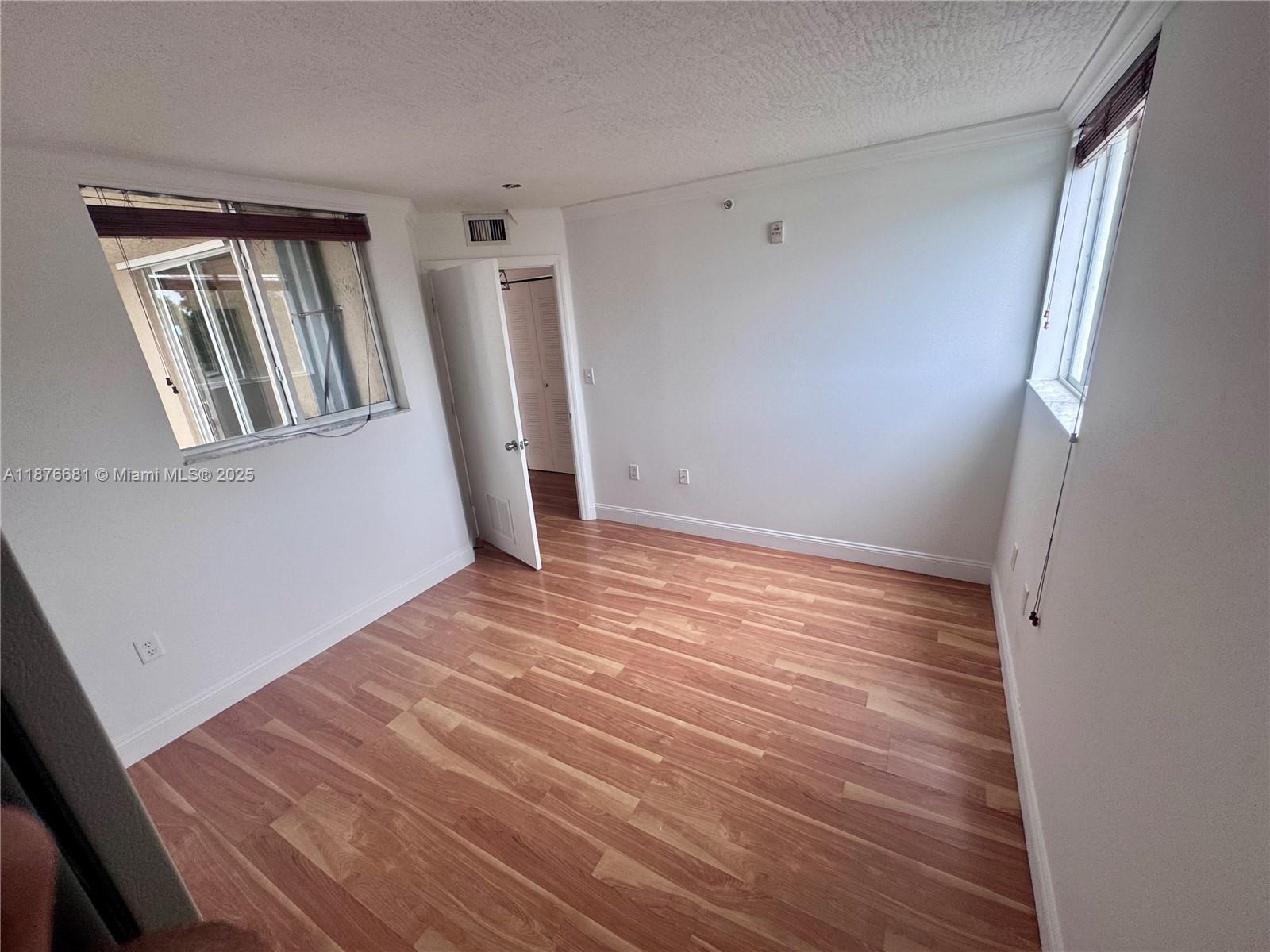 102 Southwest 6th Avenue, Unit 404 Miami, FL 33130 - Photo 12 of 15