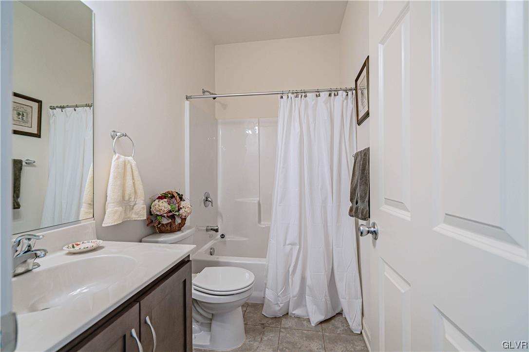 1101 Ridge Road Easton, PA 18045 - Photo 17 of 21 Gallery Image 17