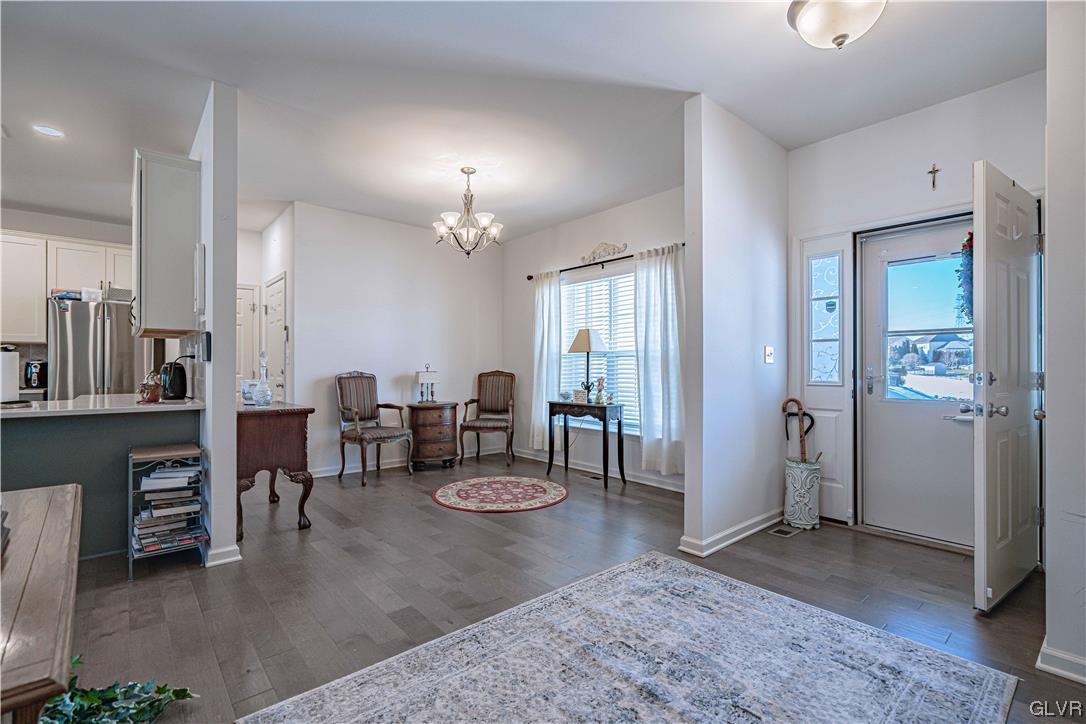 Formal Dining Rm being utilized as a sitting area
