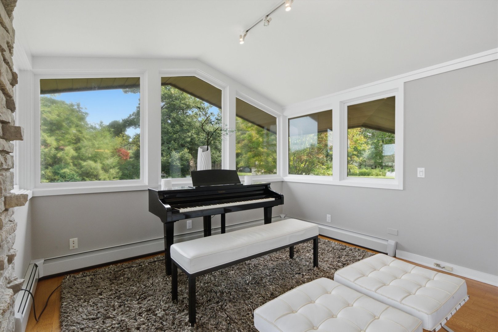 130 North Dee Road Park Ridge, IL 60068 - Photo 28 of 50 Gallery Image 28