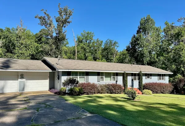 $369,000 | 224 Camellia Drive, Quincy, FL 32351